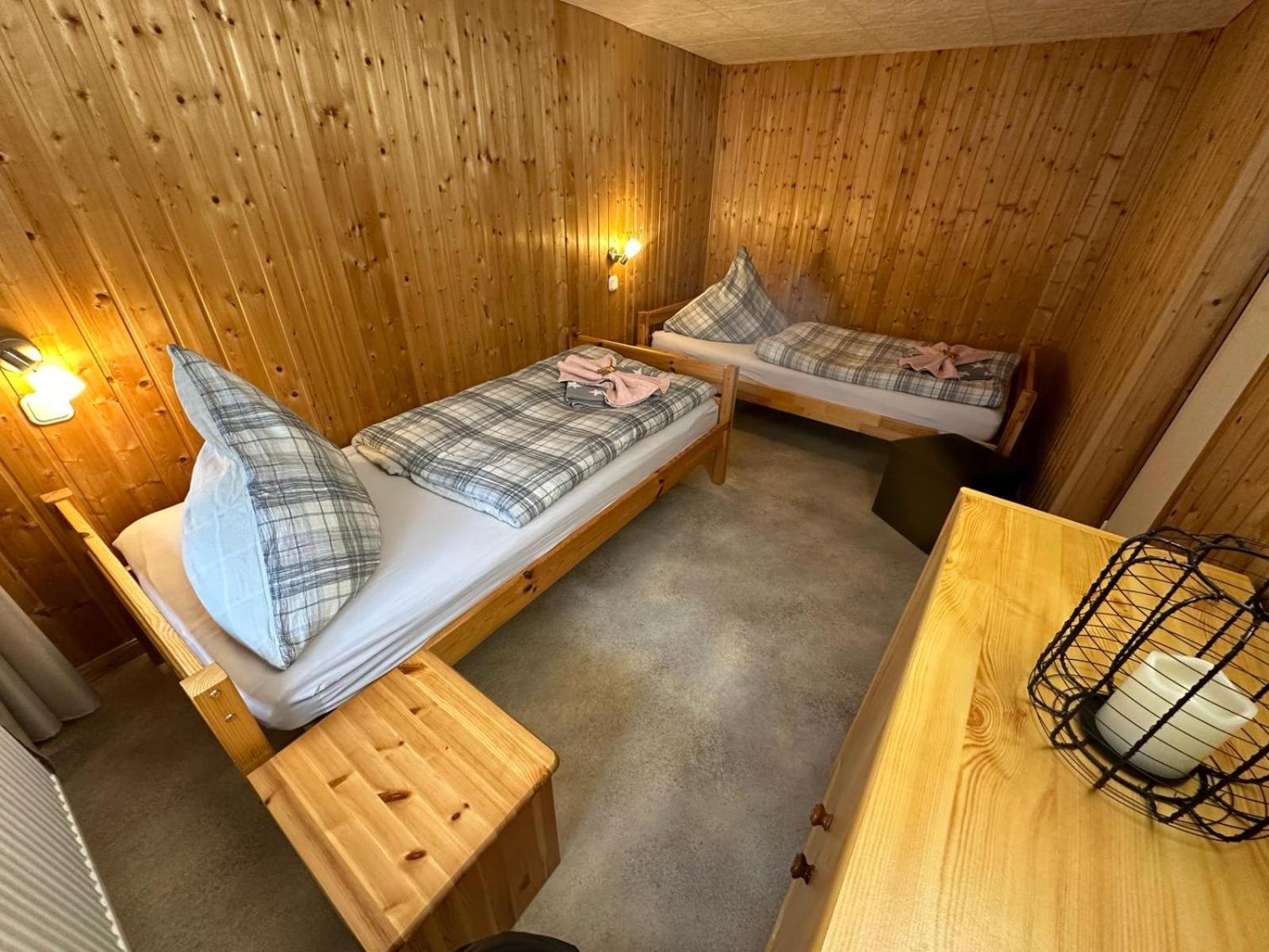 Christels Ferienwohnung 1 In Thale Mit Sonnenterrasse Und Grill 外观 照片