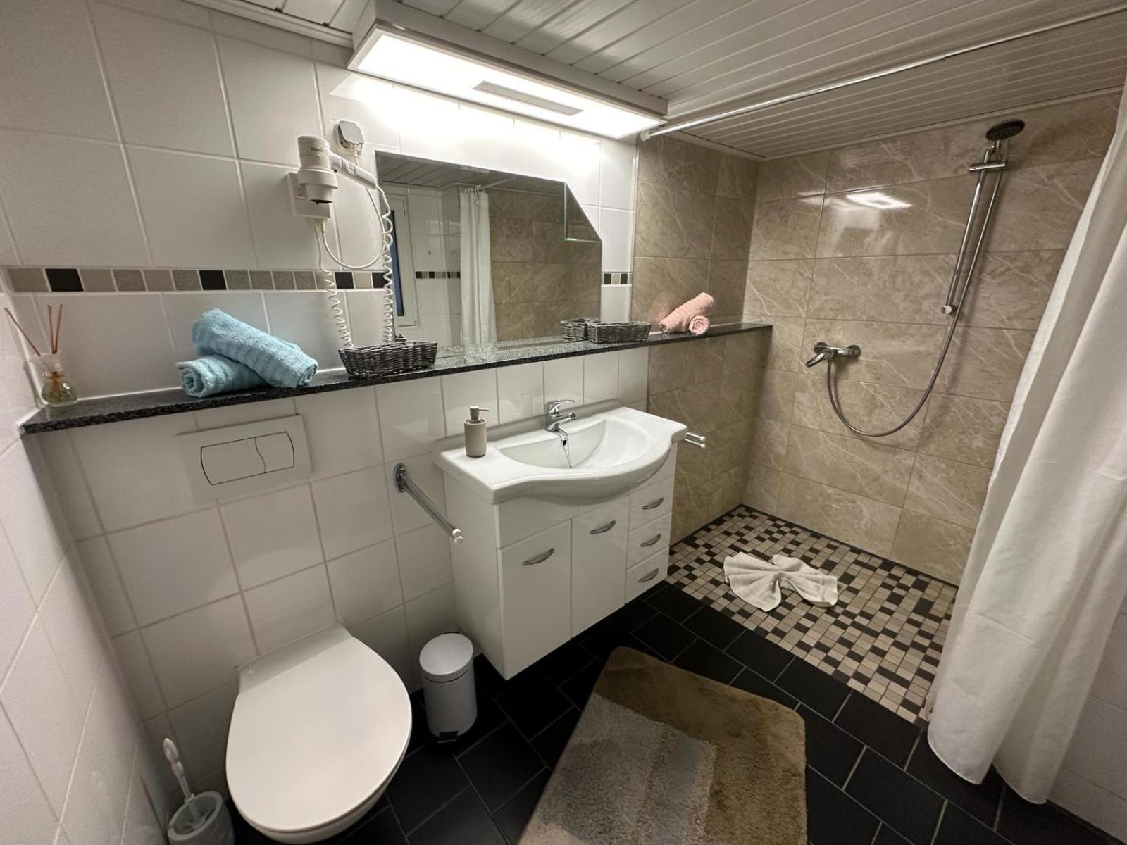 Christels Ferienwohnung 1 In Thale Mit Sonnenterrasse Und Grill 外观 照片
